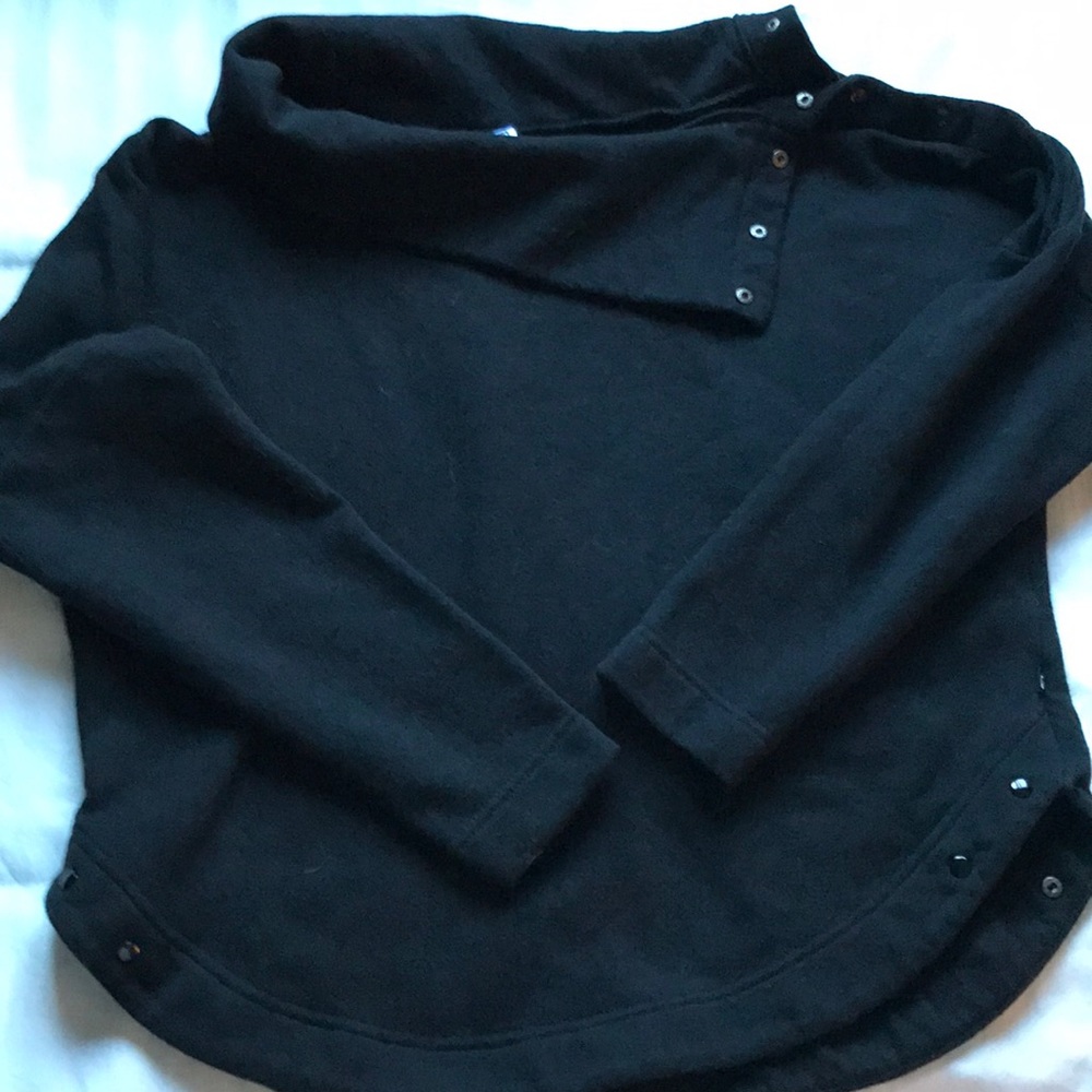 Fabletics sweatshirt